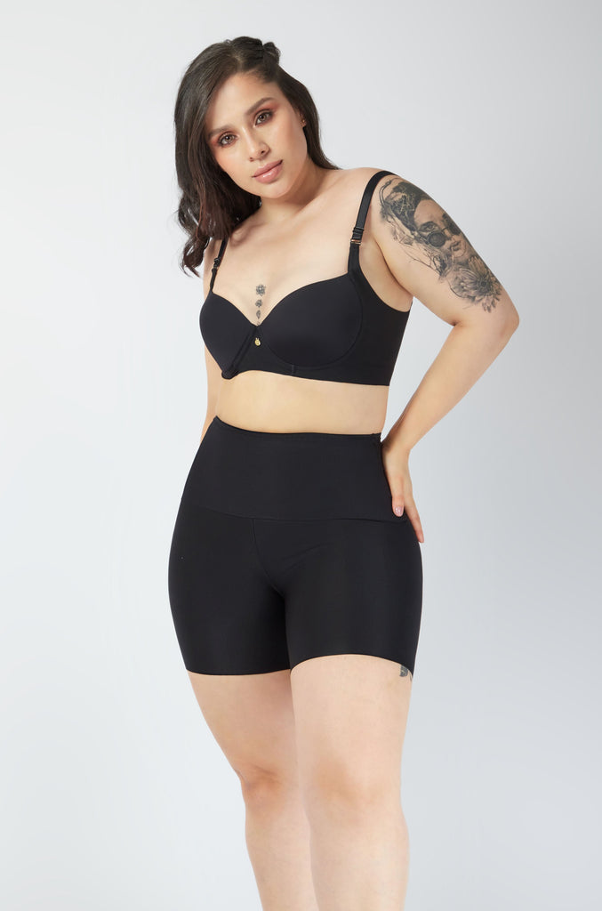 Calzón Faja Moldeador Media Pierna Color Negro