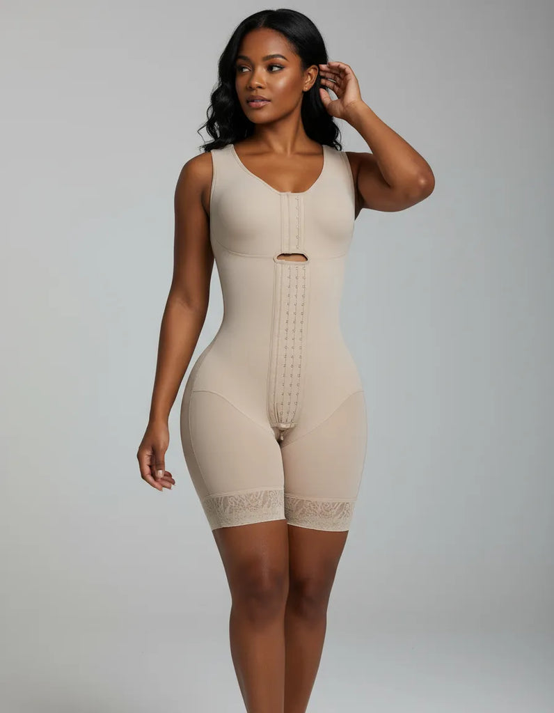 Detalle de la faja colombiana PaoPink PP023536, diseño con sostén y compresión alta, disponible en tienda física y online desde Providencia, Santiago.