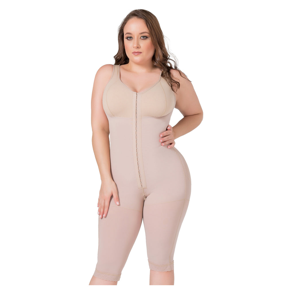 La Faja Larga Ref. 023751 de Fajitex que te trae PaoPink moldea tu figura con alta compresión, aplanando el abdomen. Envío a todo Chile, Talca, Concepción, Chillán, Temuco, San Pedro de la Paz, Valdivia, Osorno, La Serena, Coquimbo