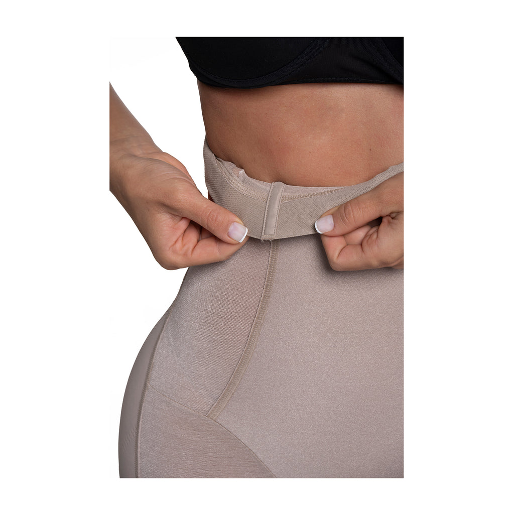 Faja PaoPink Alta compresión, glamour absoluto
Diseñada por PaoPink con tecnología PowerSbelt para un control impecable del abdomen, cintura y muslos.