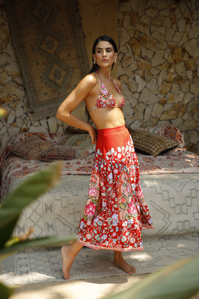 ver Salida De Baño para la Playa Falda Ziad Rojo Barú en PaoPink Chile