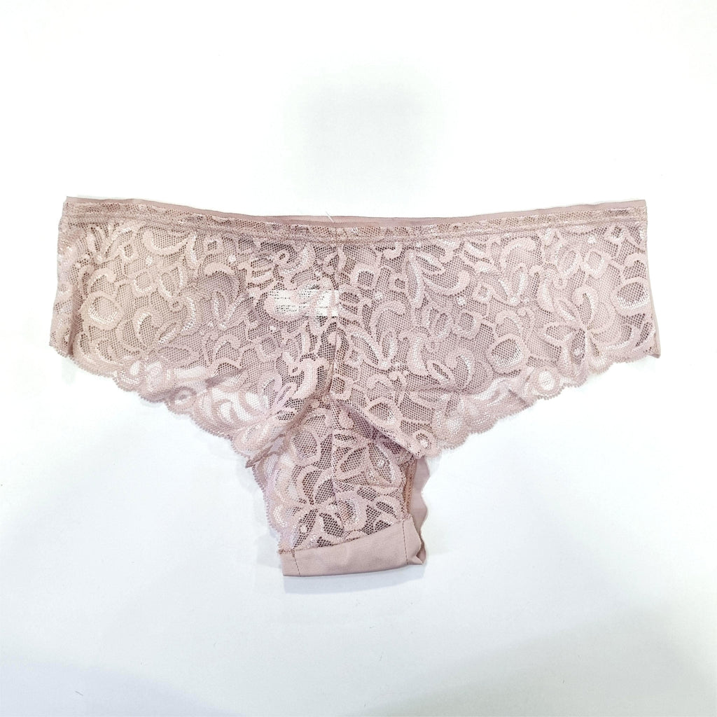 Pantaleta Tiro Bajo en Encaje con transperencia en la parte posterior